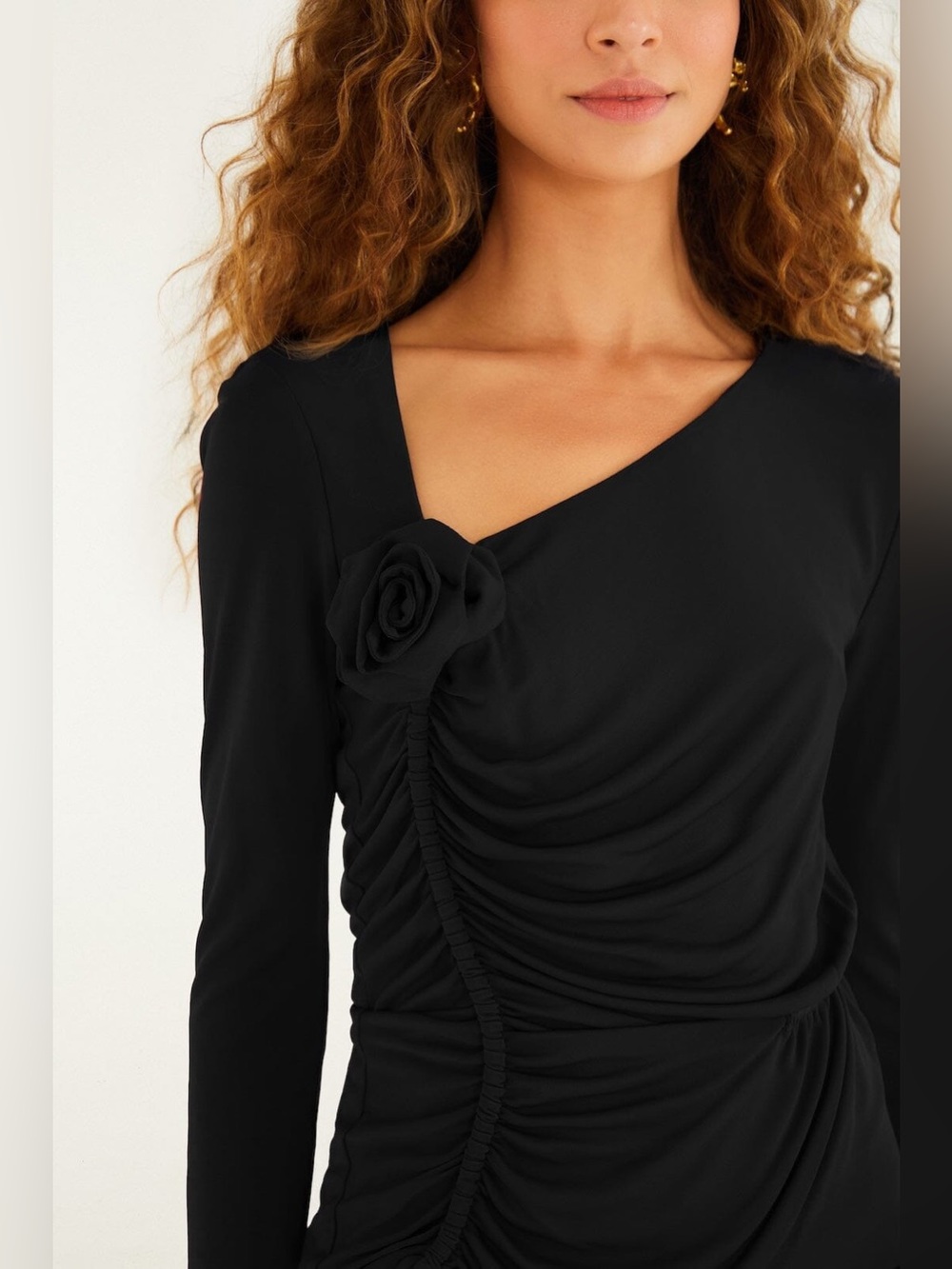Farm Rio: BLACK FLOWER LONG SLEEVES BLOUSE - Picture 2 of 8